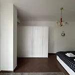 Denny\'S Apartment At Blloku